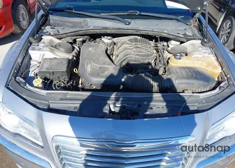 2013 Chrysler 300 Motown from USA, damaged, VIN 2C3CCAAG2DH595297